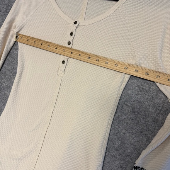 Y2K Free People Women's Cream Top Patterned Cuffs Size M Thermal Long Sleeves - Picture 5 of 10